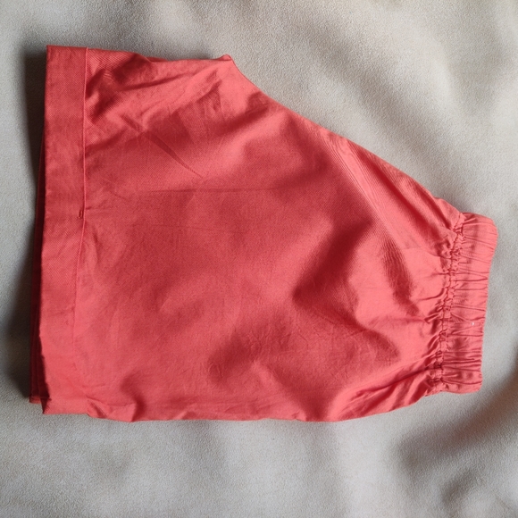 Giordano Elastic Waistband Orange Khaki Shorts - Picture 3 of 6